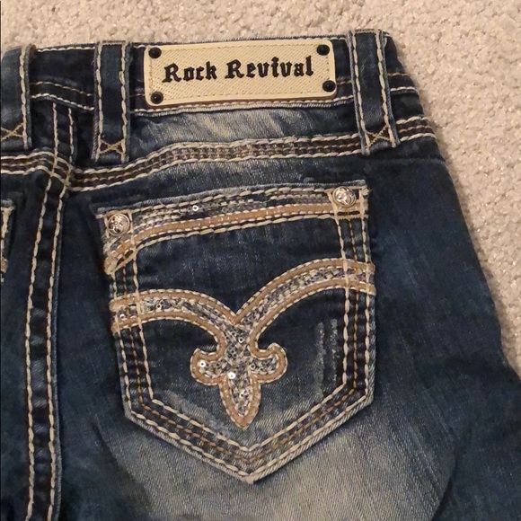 Dolly Rock Revival Capris - Picture 3 of 6